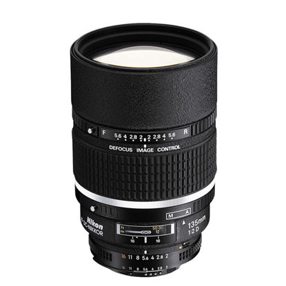 Picture of Nikon 135mm F2.0 Lens F&R/F