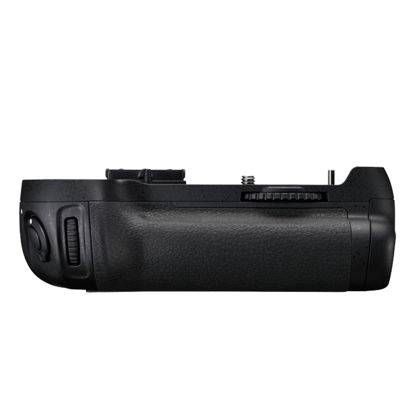 Picture of Nikon D800 Battery Grip MB-D12