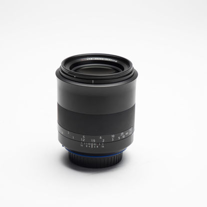 Picture of Zeiss Milvus ZE 50mm 1.4  Canon mount lens