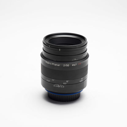 Picture of Zeiss Milvus ZE 50mm 2.0 Macro Canon mount lens