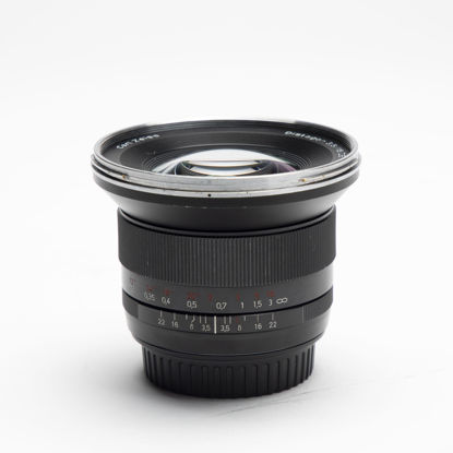 Picture of Zeiss ZE 18mm 3.5 Canon mount lens