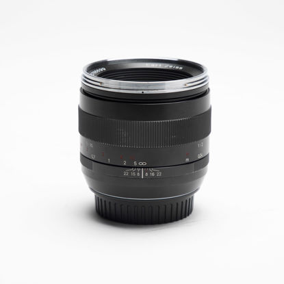 Picture of Zeiss ZE 50mm Macro 2.0 Canon mount lens