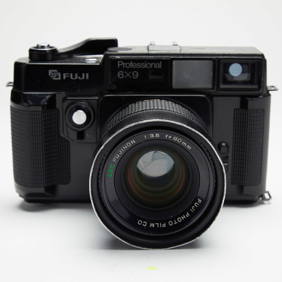 Picture of Fuji GW 690 II Film Camera 90mm