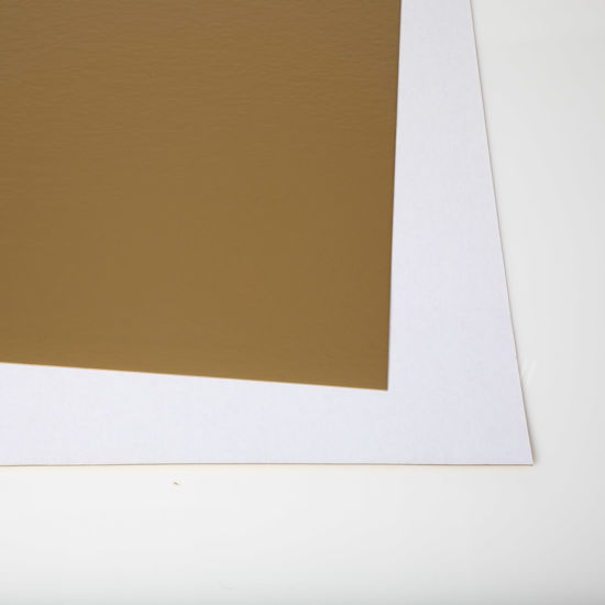 Picture of 28 X 44 Show card Matte Gold  / White