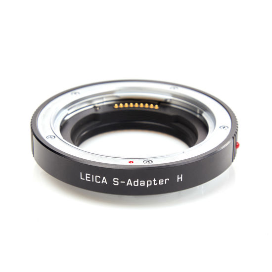 Picture of Leica S to Hasselblad lens adptr.